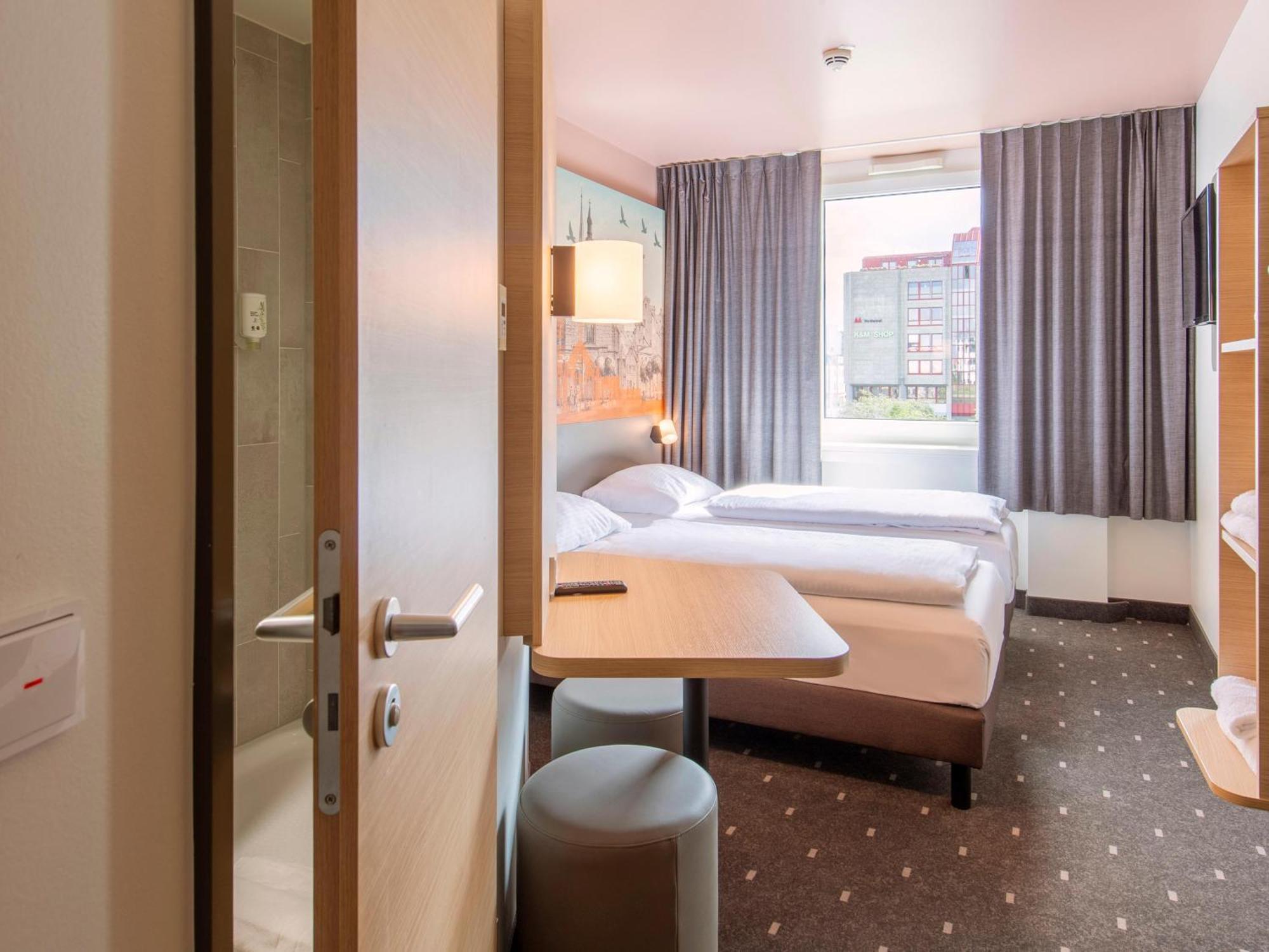 B&B Hotel Nuernberg-Hbf Экстерьер фото