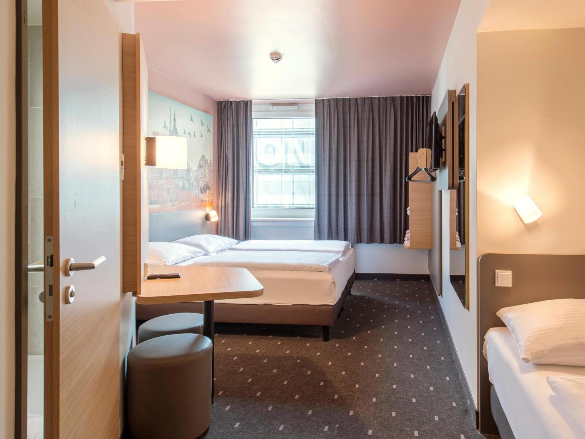 B&B Hotel Nuernberg-Hbf Экстерьер фото